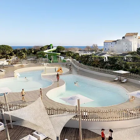 Oh! Campings - La Clape 4*